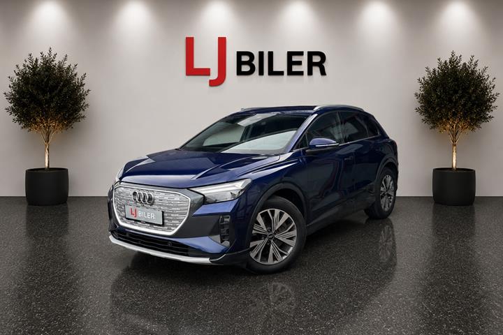 Blå Audi Q4 e-tron fra 2021 set udefra