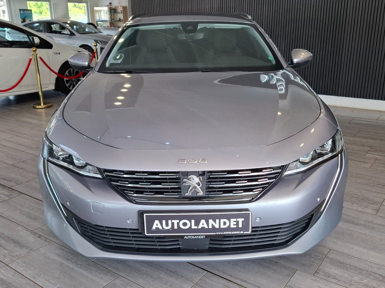 Sølv Peugeot 508 fra 2020