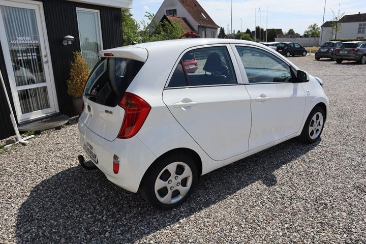 Hvid Kia Picanto fra 2014