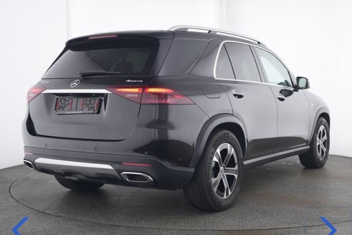 Sort Mercedes GLE350 de fra 2025