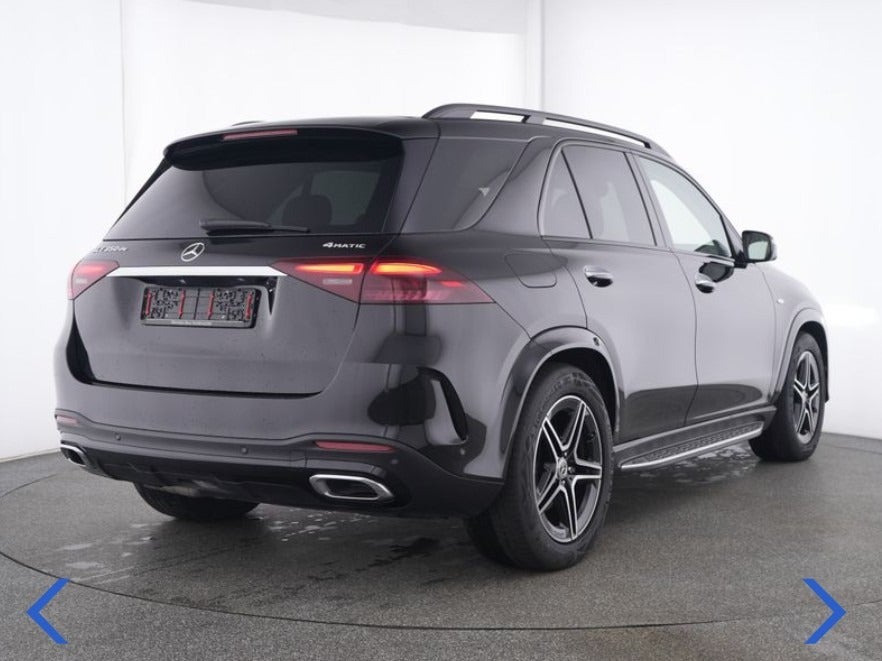 Sort Mercedes GLE350 de fra 2025
