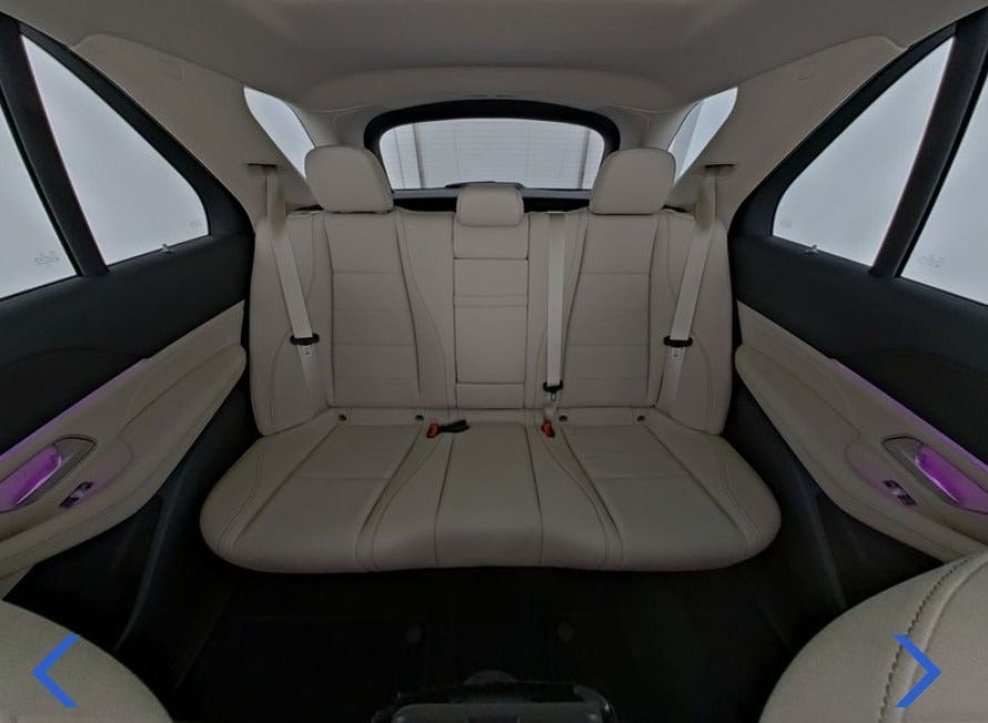 Sort Mercedes GLE350 de fra 2025
