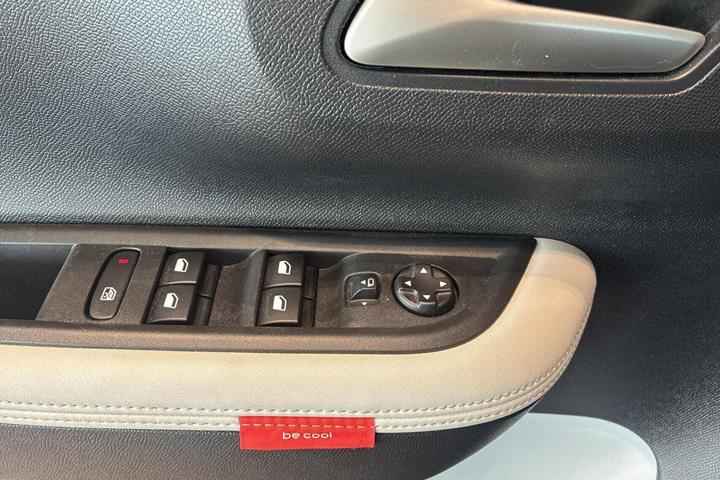Grå Citroën e-C3 Aircross fra 2025