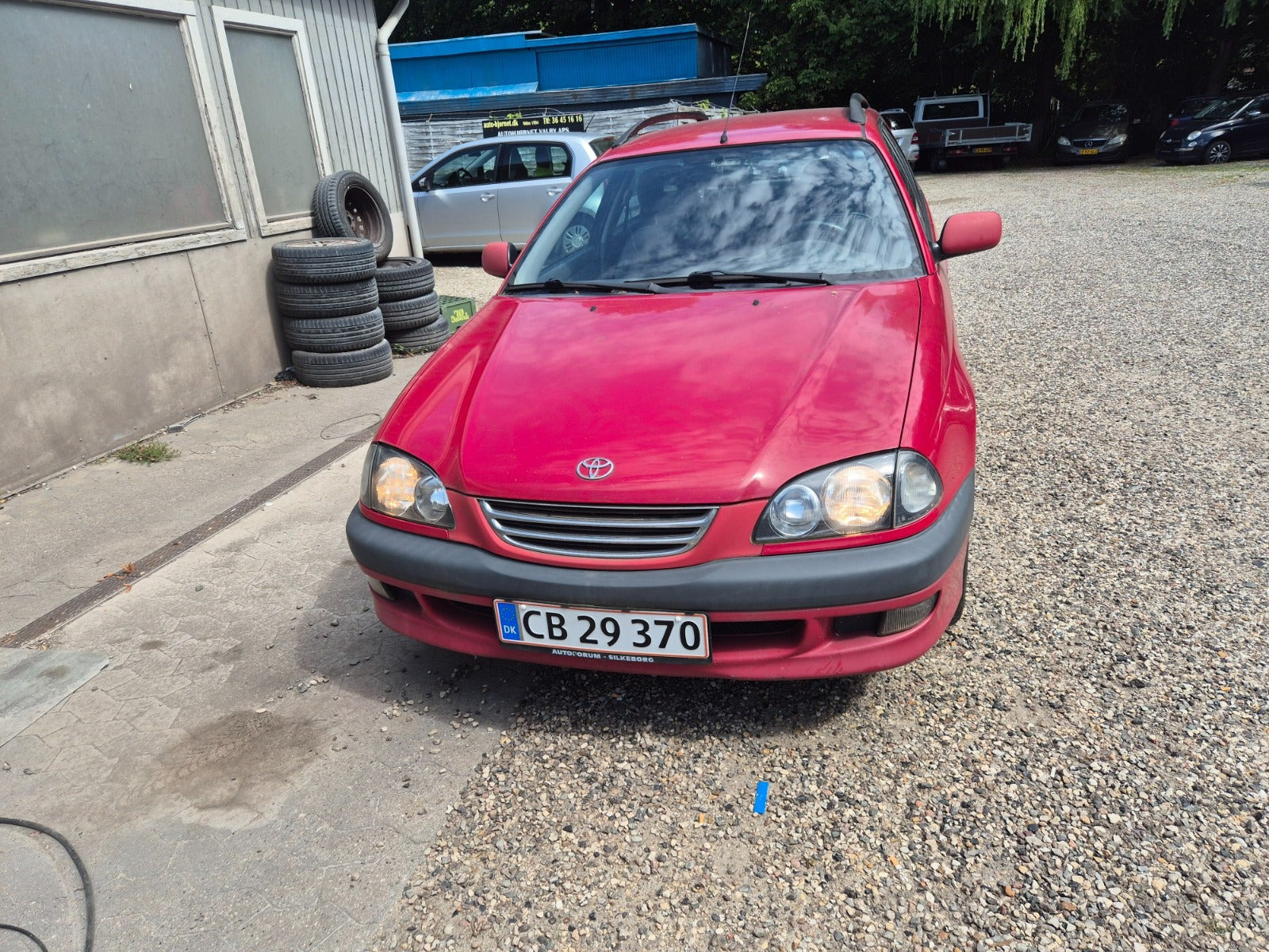 undefined Toyota Avensis fra 1999