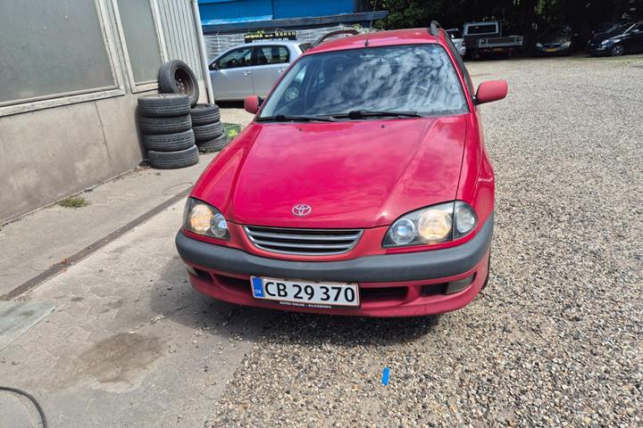 undefined Toyota Avensis fra 1999