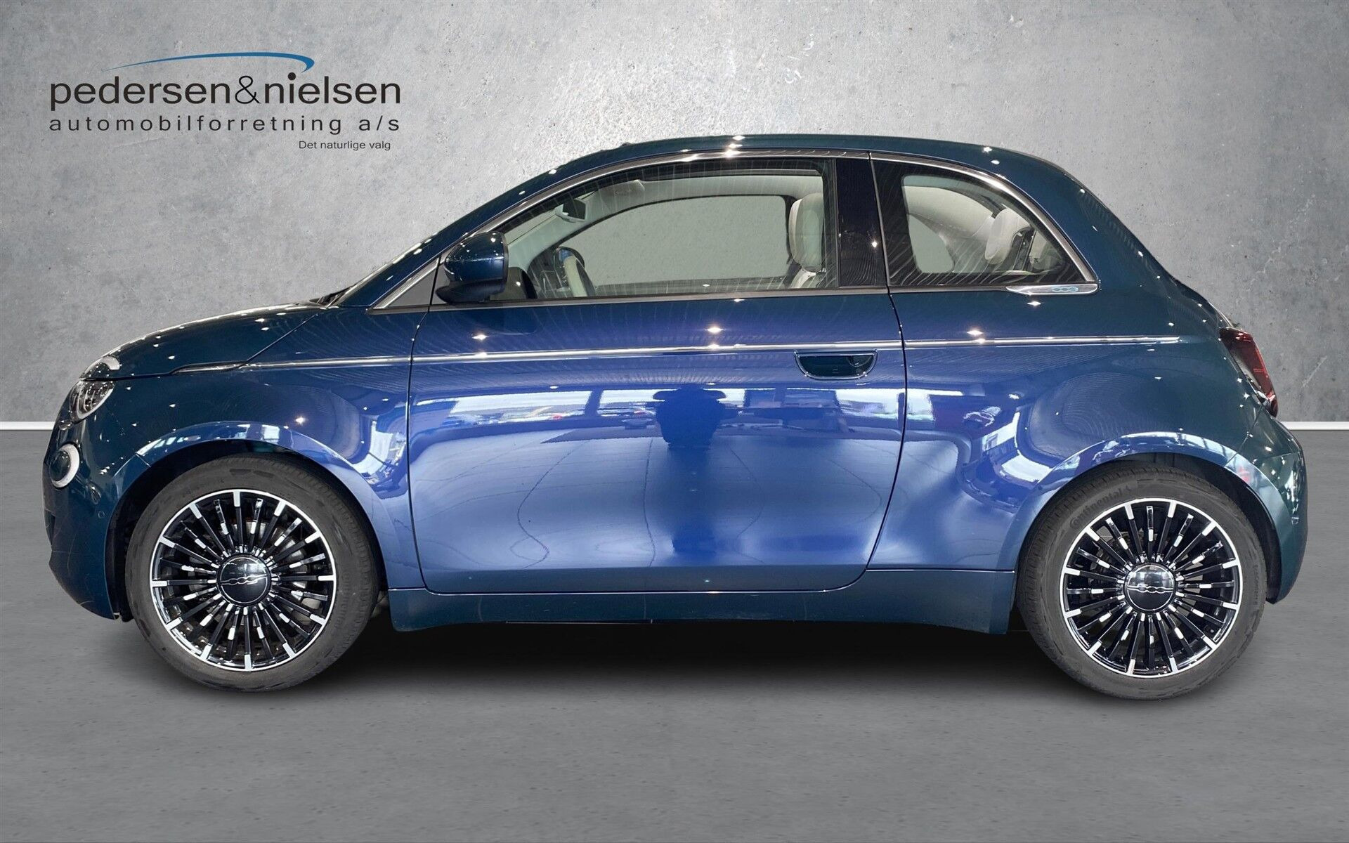 Grøn Fiat 500e fra 2022