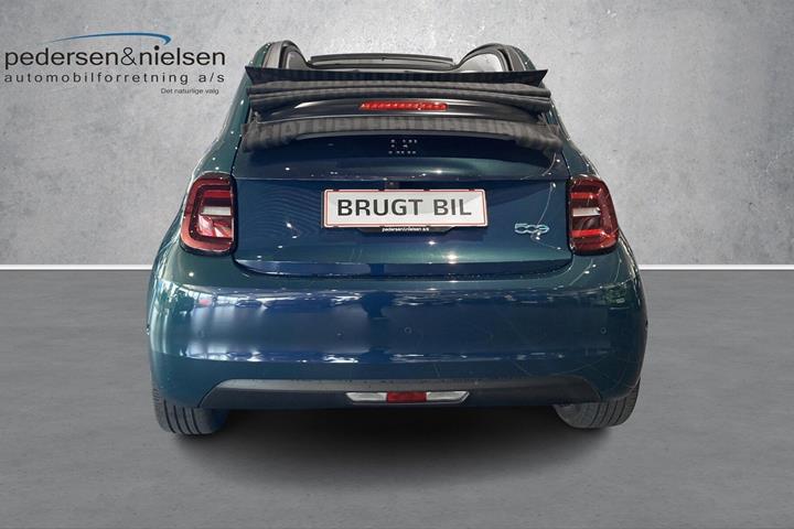 Grøn Fiat 500e fra 2022