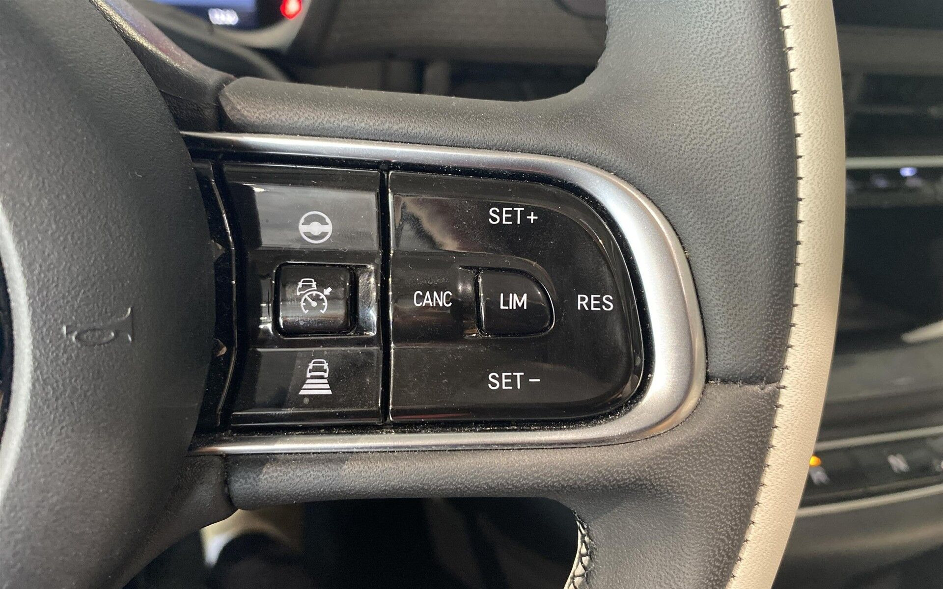 Grøn Fiat 500e fra 2022