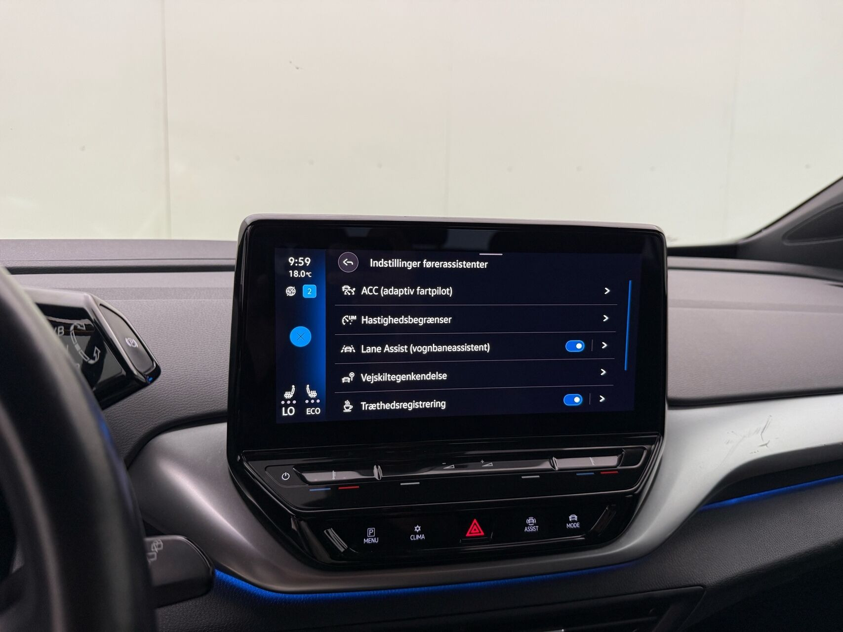 Gul VW ID.4 fra 2021