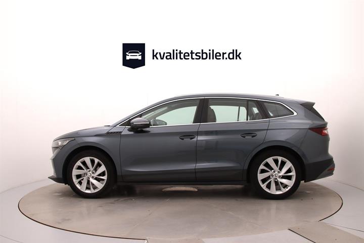 Grå Skoda Enyaq fra 2021