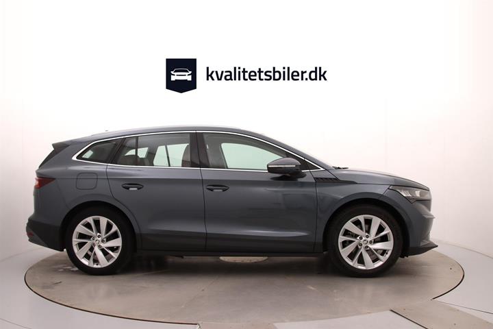 Grå Skoda Enyaq fra 2021