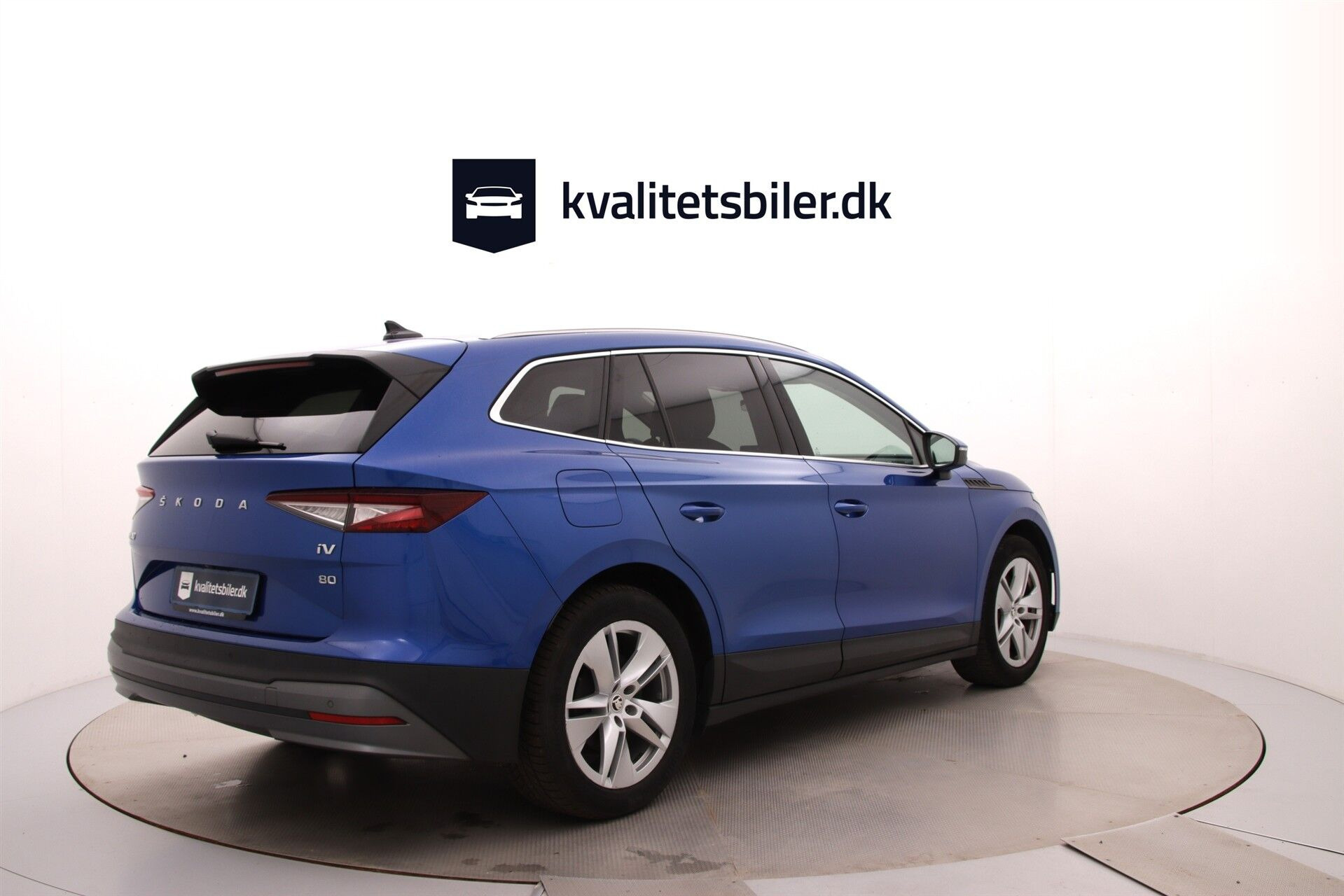 Blå Skoda Enyaq fra 2021