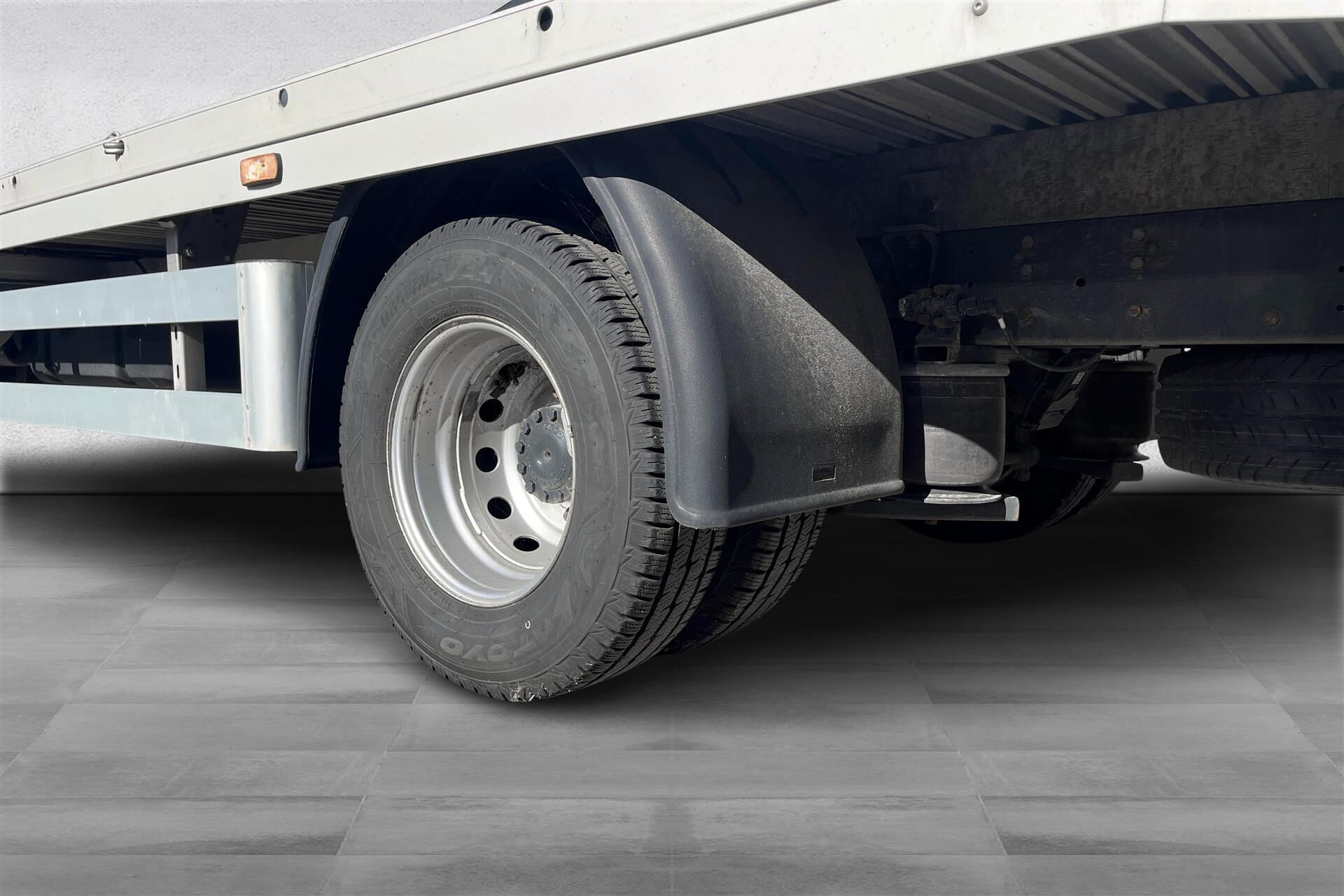 Hvid Iveco Daily fra 2023