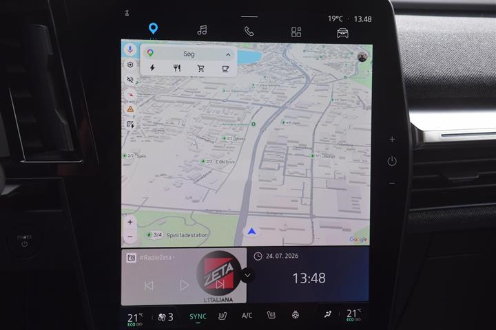 Blå Renault Mégane fra 2023