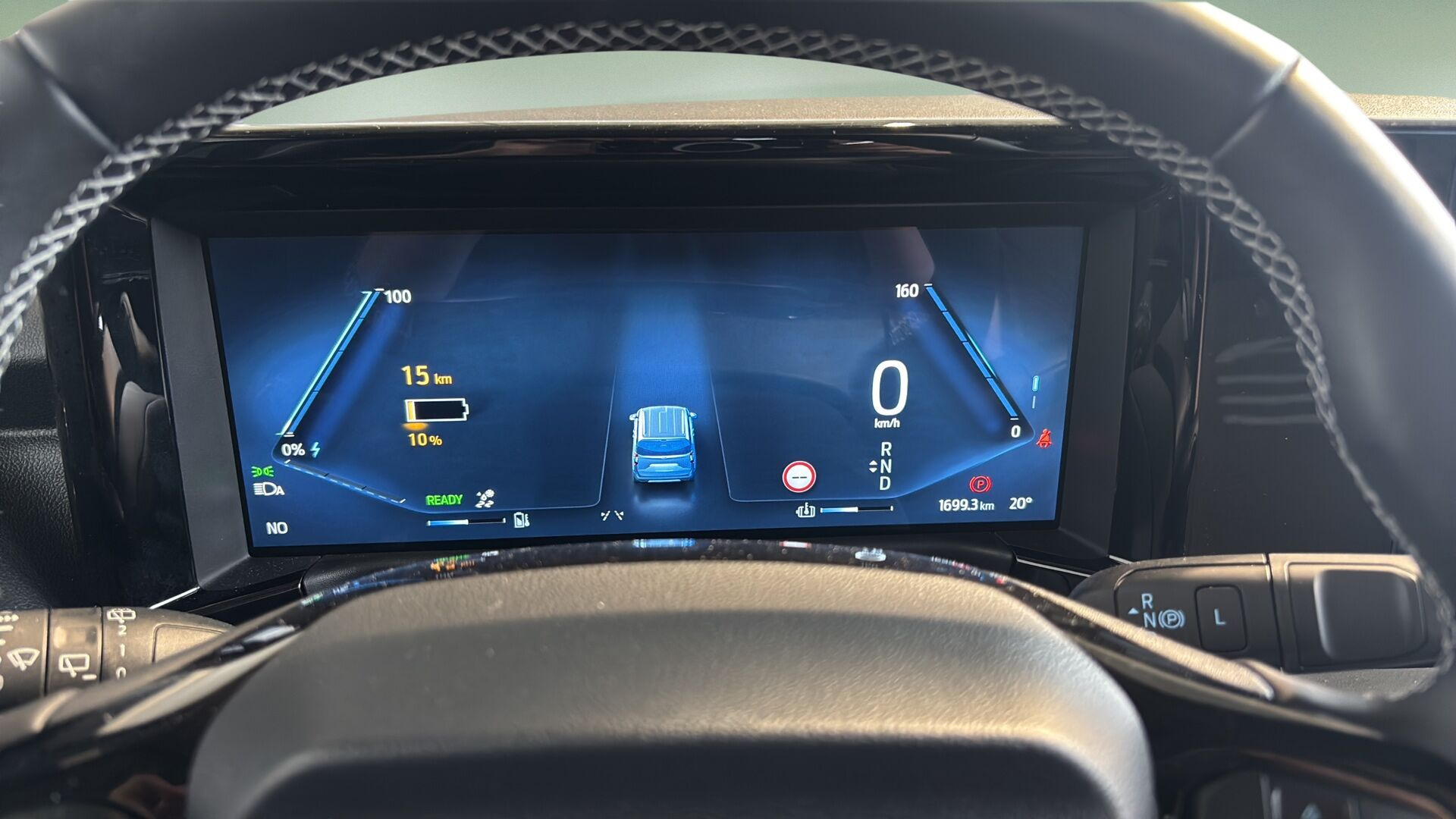 Grøn Ford E-Tourneo Courier fra 2025