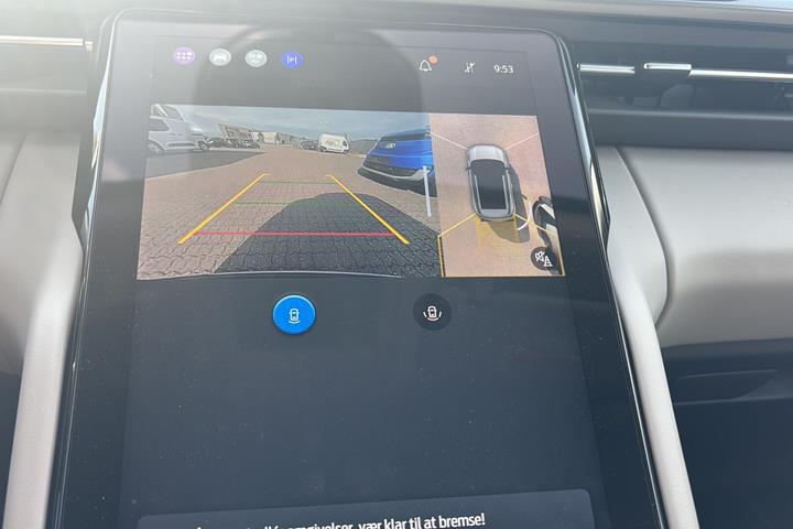 Blå Ford Explorer fra 2025