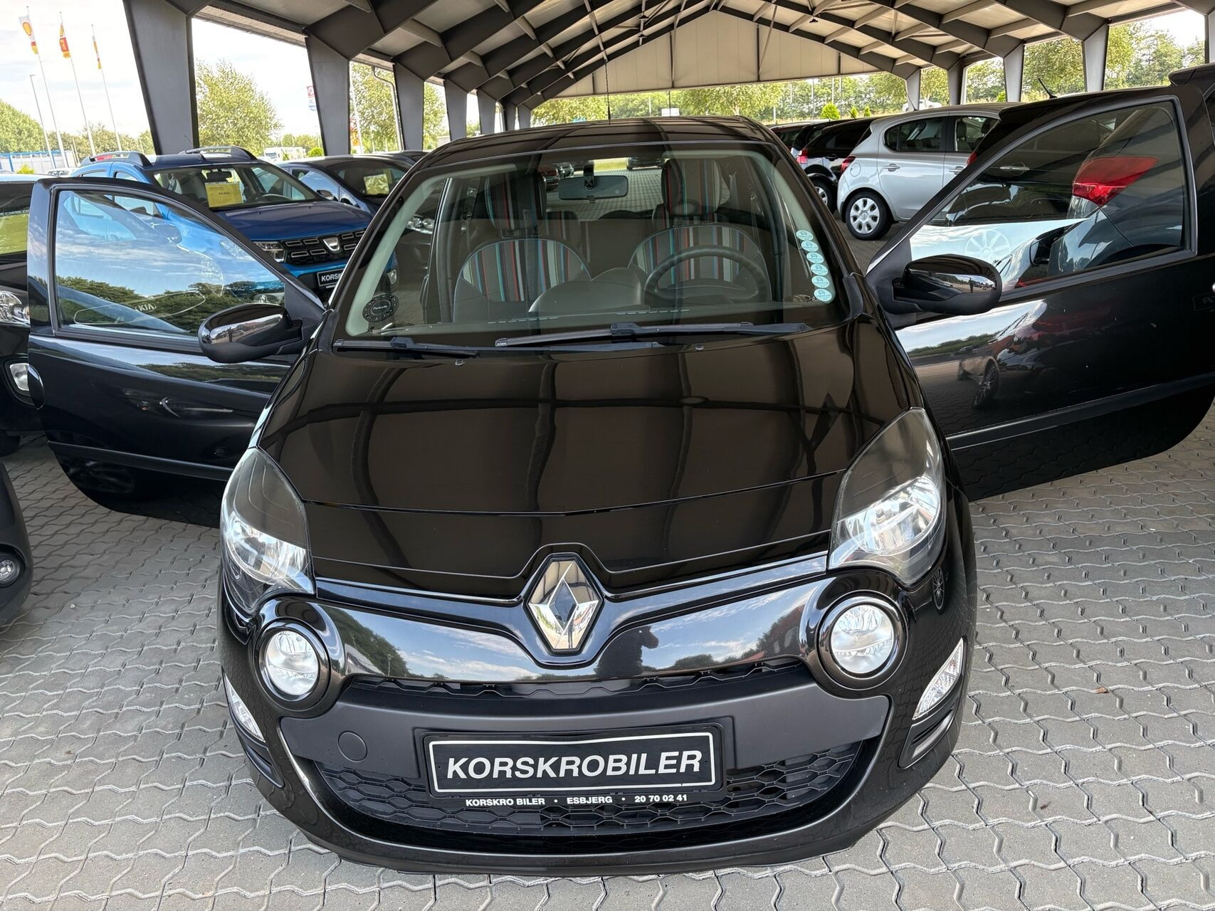 Sort Renault Twingo fra 2013