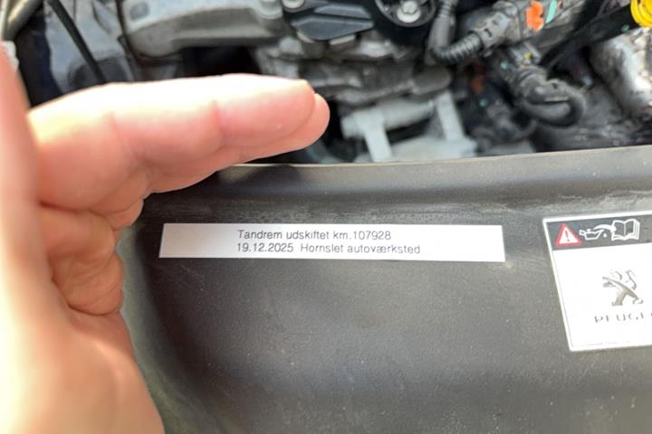 Sort Peugeot 208 fra 2016