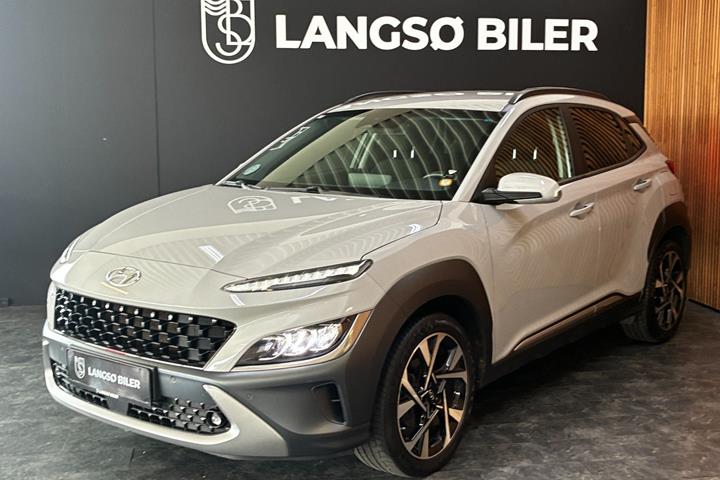 Grå Hyundai Kona fra 2022