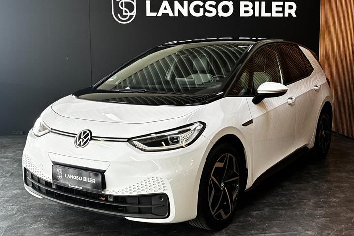 Hvid VW ID.3 fra 2021 set udefra