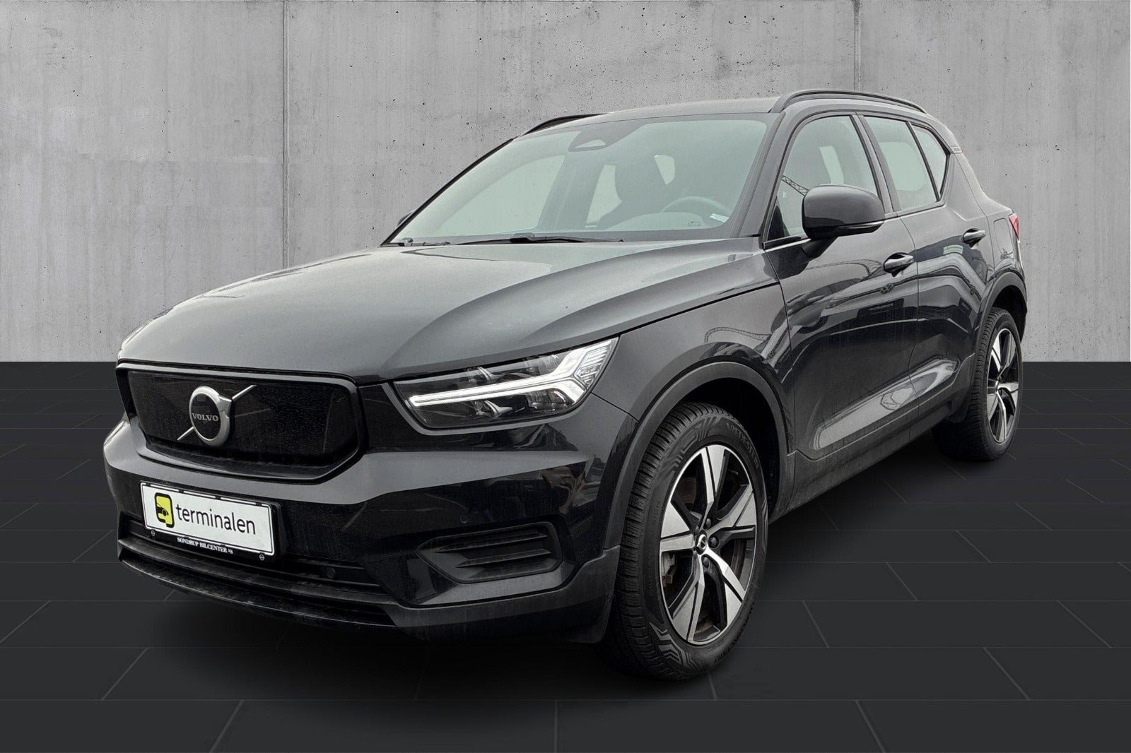 Volvo XC40 P6 ReCharge Core