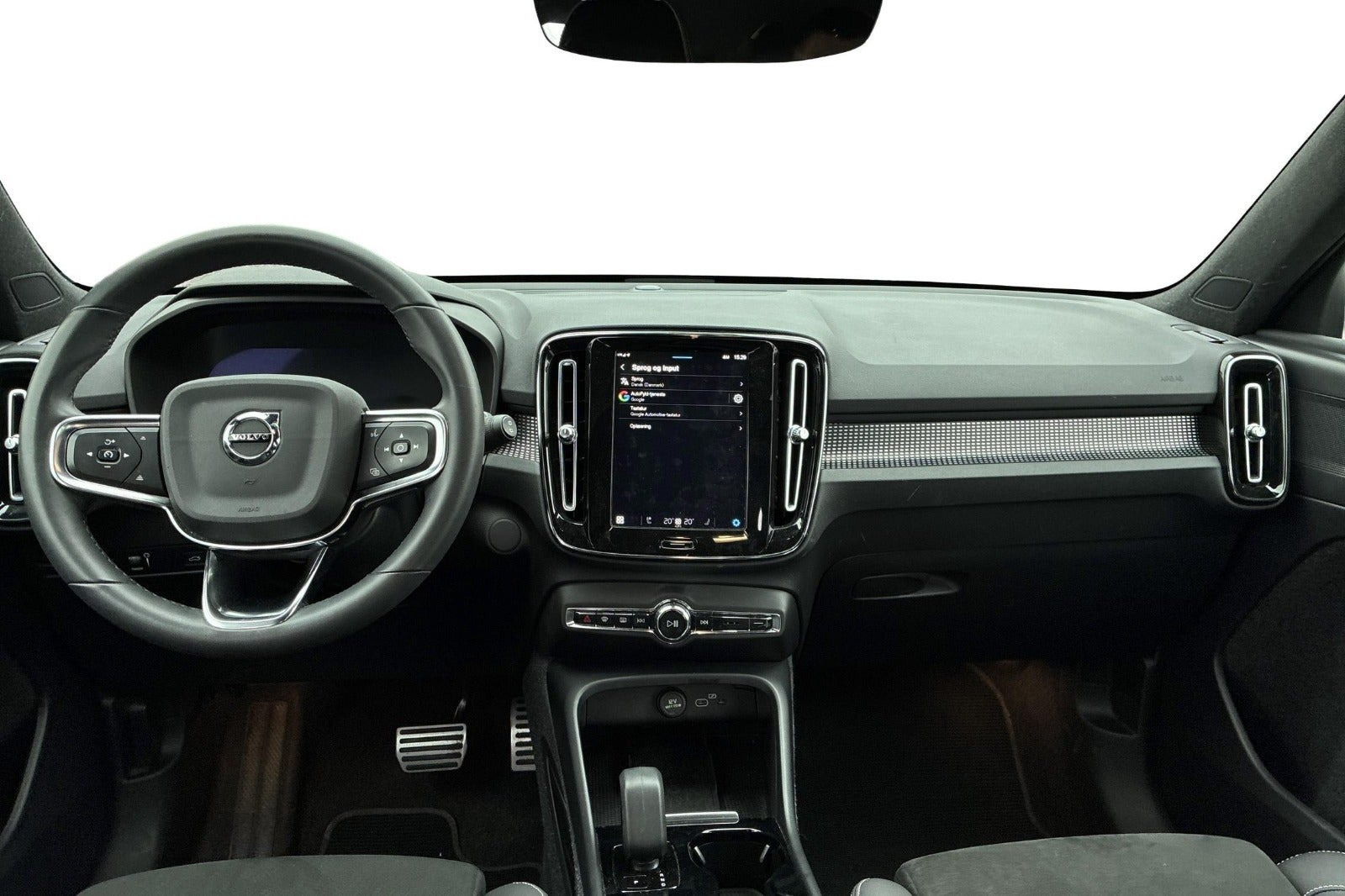 Sort Volvo XC40 fra 2022