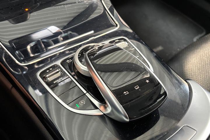 undefined Mercedes C200 fra 2015