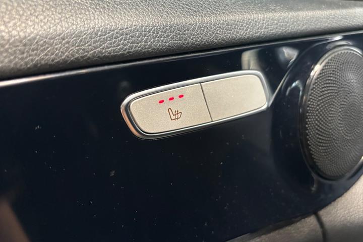 undefined Mercedes C200 fra 2015