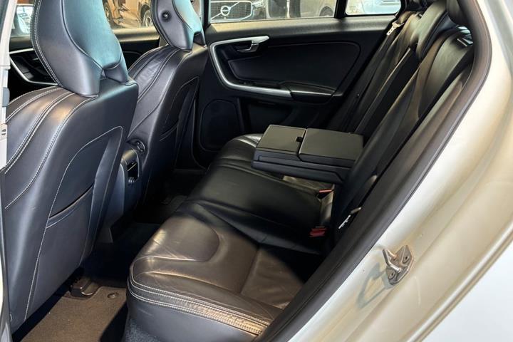 undefined Volvo V60 fra 2014