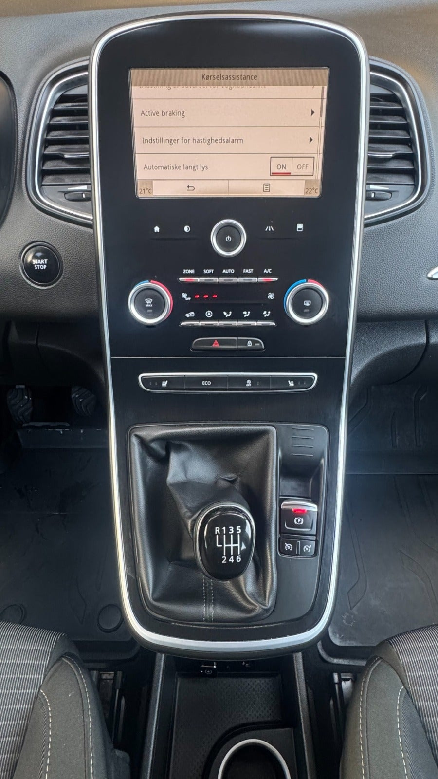 undefined Renault Scenic IV fra 2017