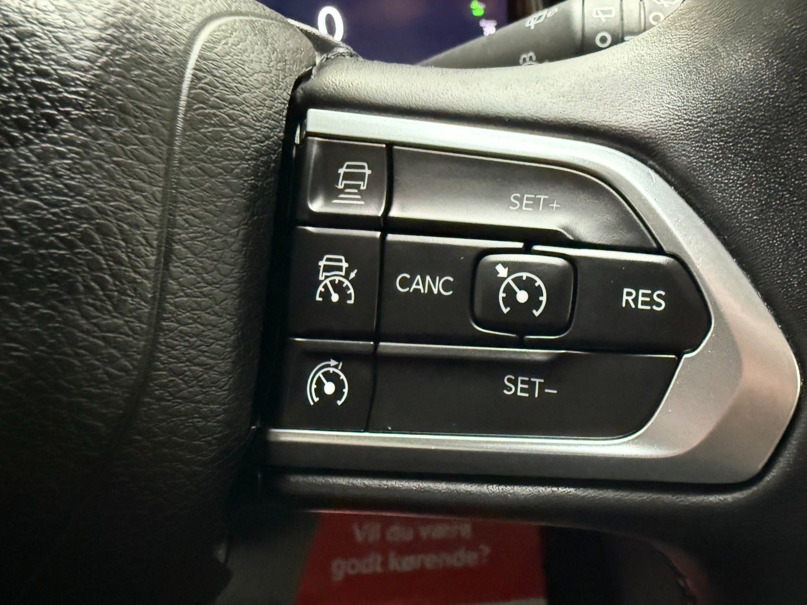 Sort Jeep Compass fra 2023