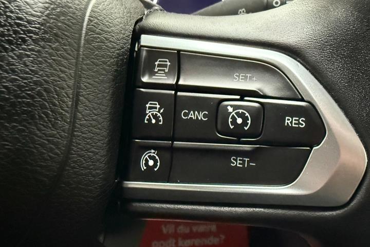Sort Jeep Compass fra 2023