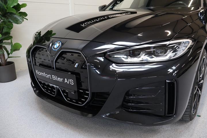Sort BMW i4 fra 2022