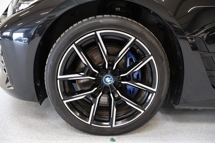 Sort BMW i4 fra 2022