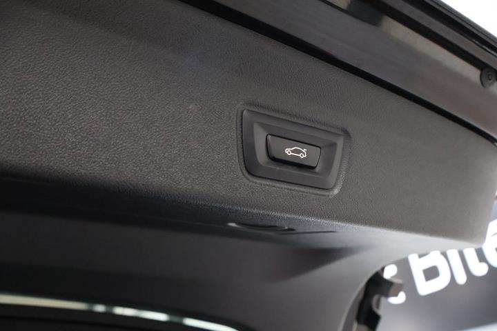 Sort BMW i4 fra 2022