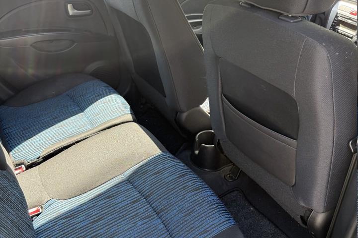 undefined Kia Picanto fra 2010