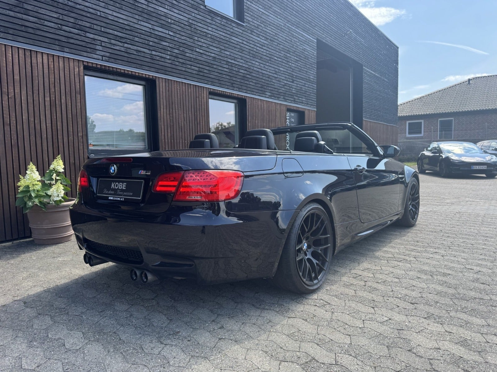 Sort BMW M3 fra 2010