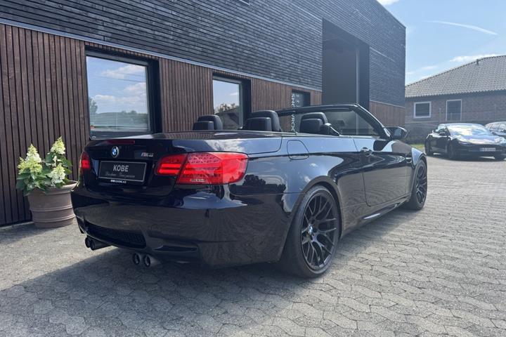 Sort BMW M3 fra 2010