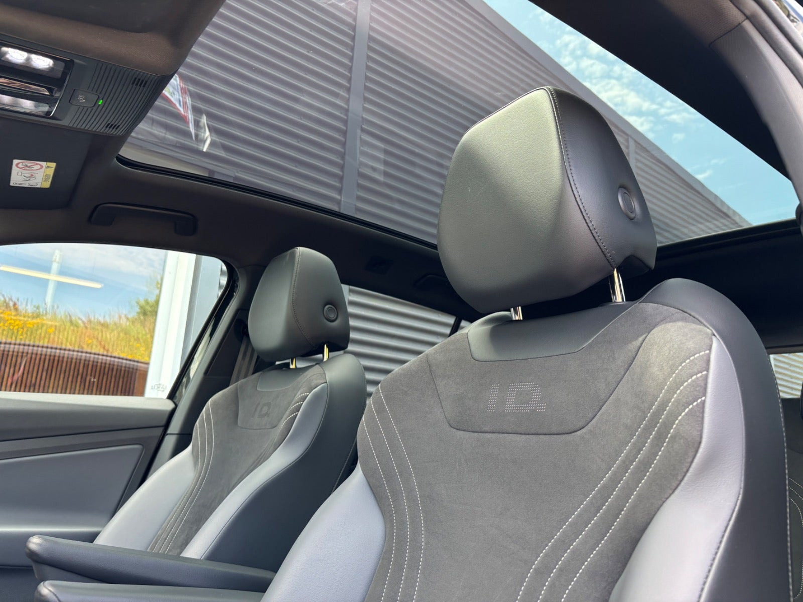 Sort VW ID.4 fra 2023