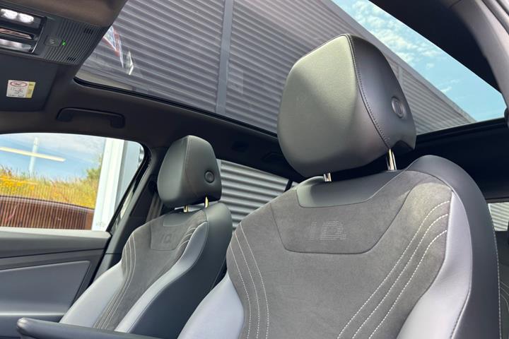 Sort VW ID.4 fra 2023