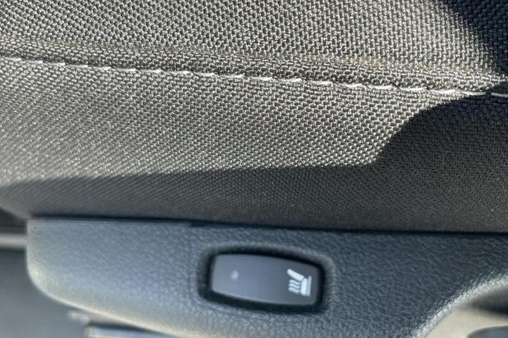 Hvid Renault Trafic fra 2025