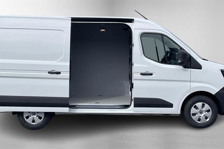 Hvid Renault Master V T33 fra 2025
