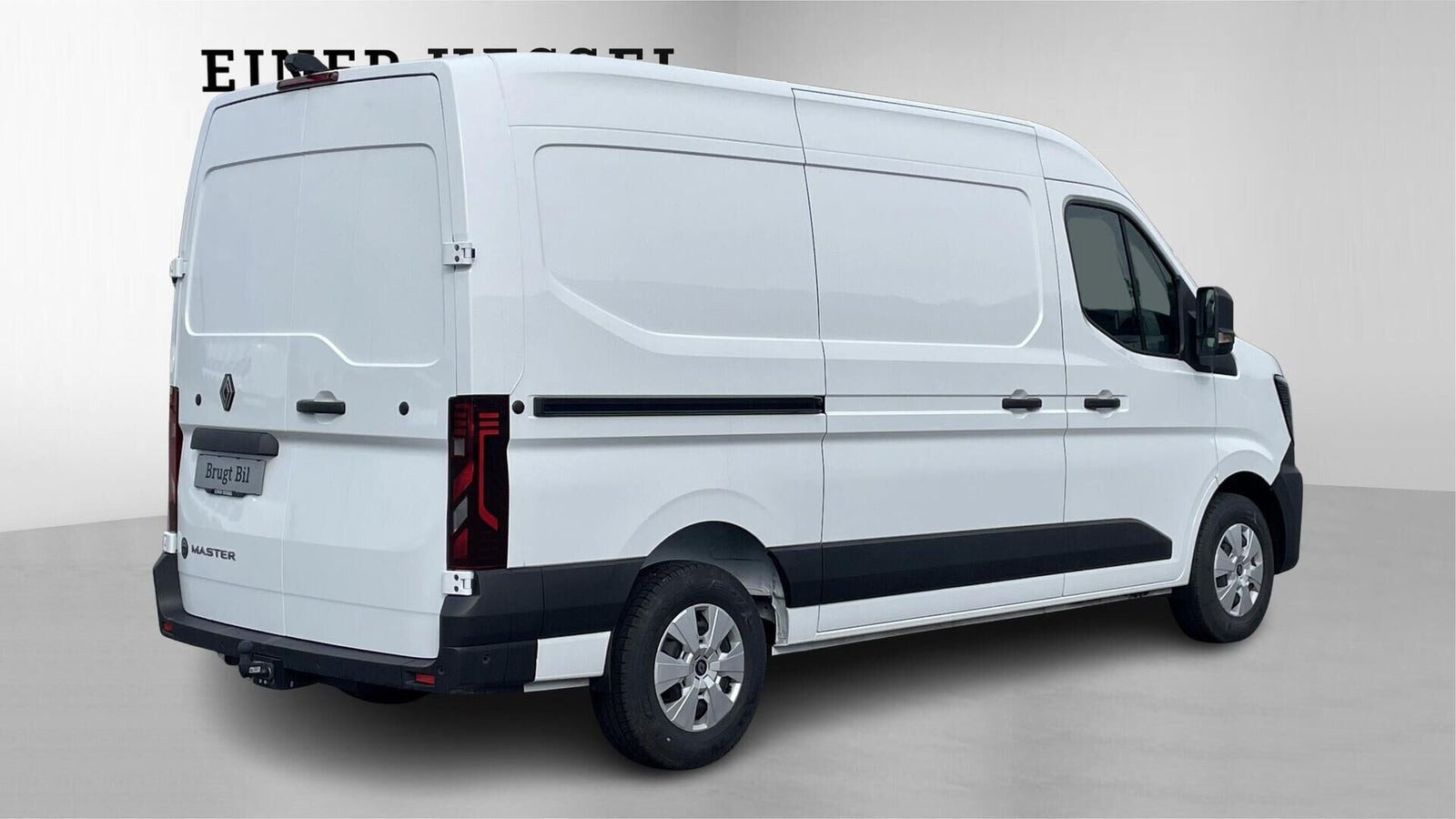 Hvid Renault Master V T33 fra 2025