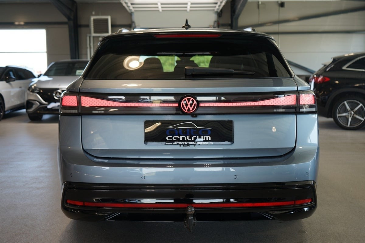 Blå VW ID.7 fra 2025