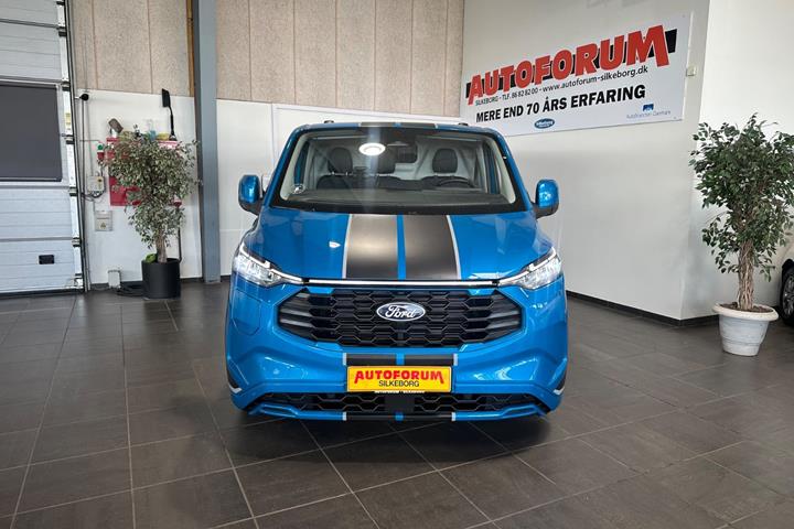 Blå Ford Transit Custom 320 L2 fra 2025
