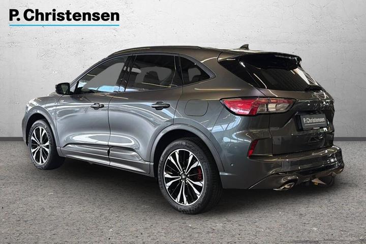 Grå Ford Kuga fra 2022