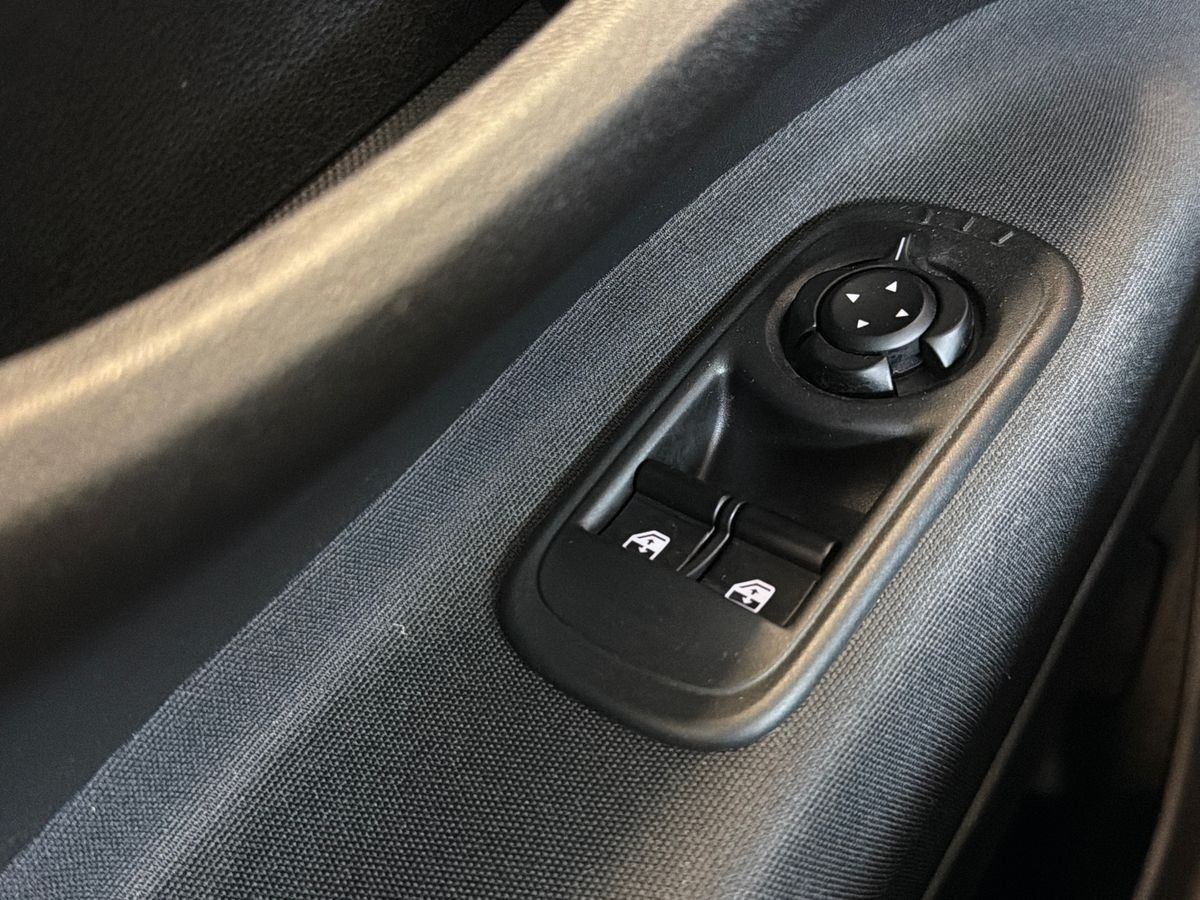 Grøn Fiat 500e fra 2023