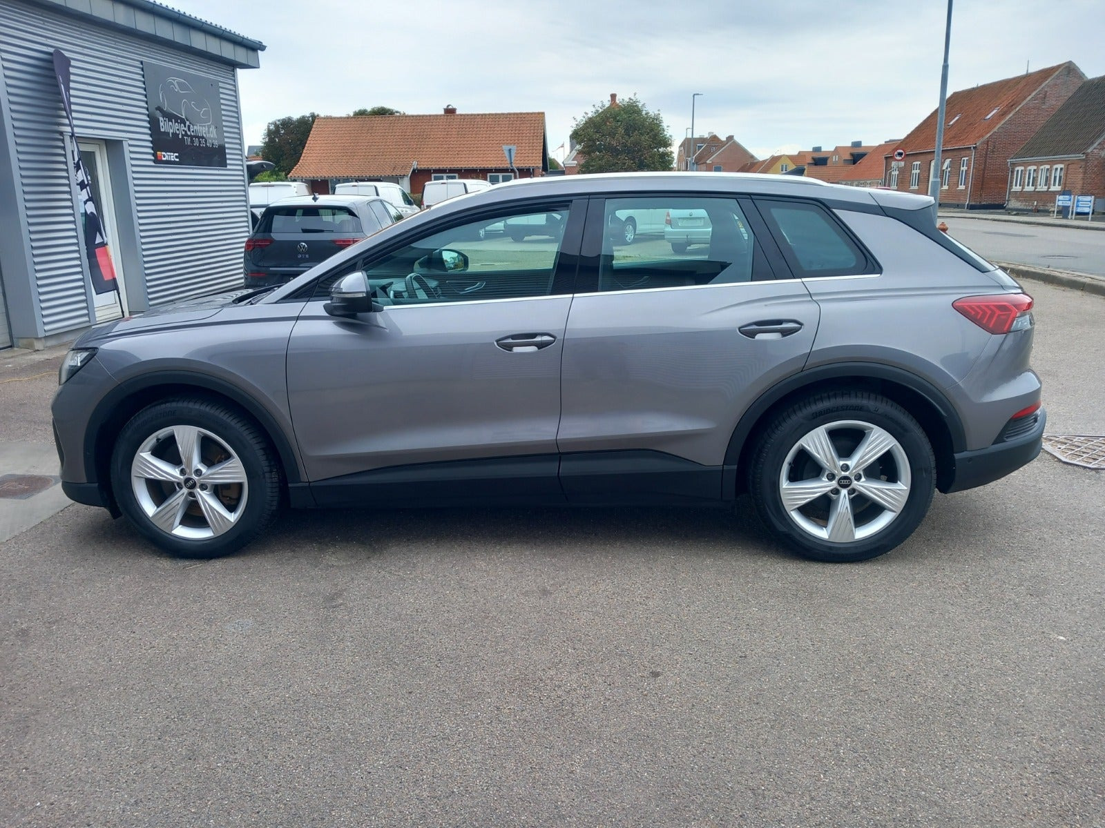 undefined Audi Q4 e-tron fra 2023