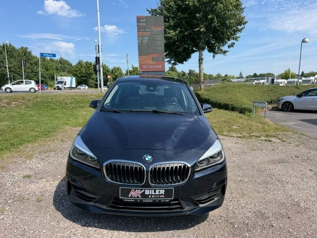 undefined BMW 218d fra 2020