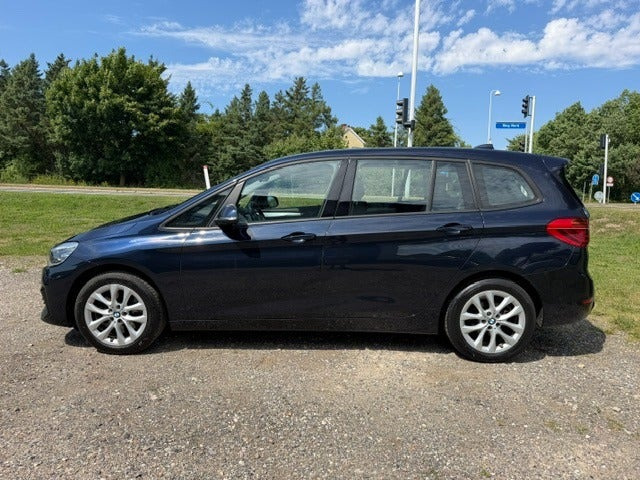 undefined BMW 218d fra 2020